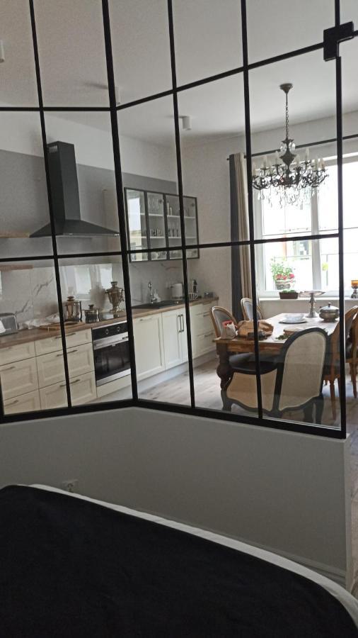 Bea Garden Home - Dwie Sypialnie I Taras Έλμπλαγκ Εξωτερικό φωτογραφία