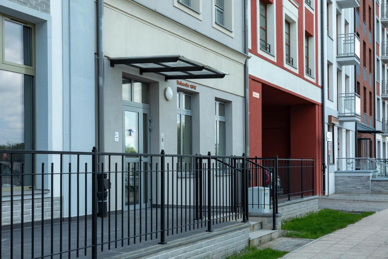 Bea Garden Home - Dwie Sypialnie I Taras Έλμπλαγκ Εξωτερικό φωτογραφία
