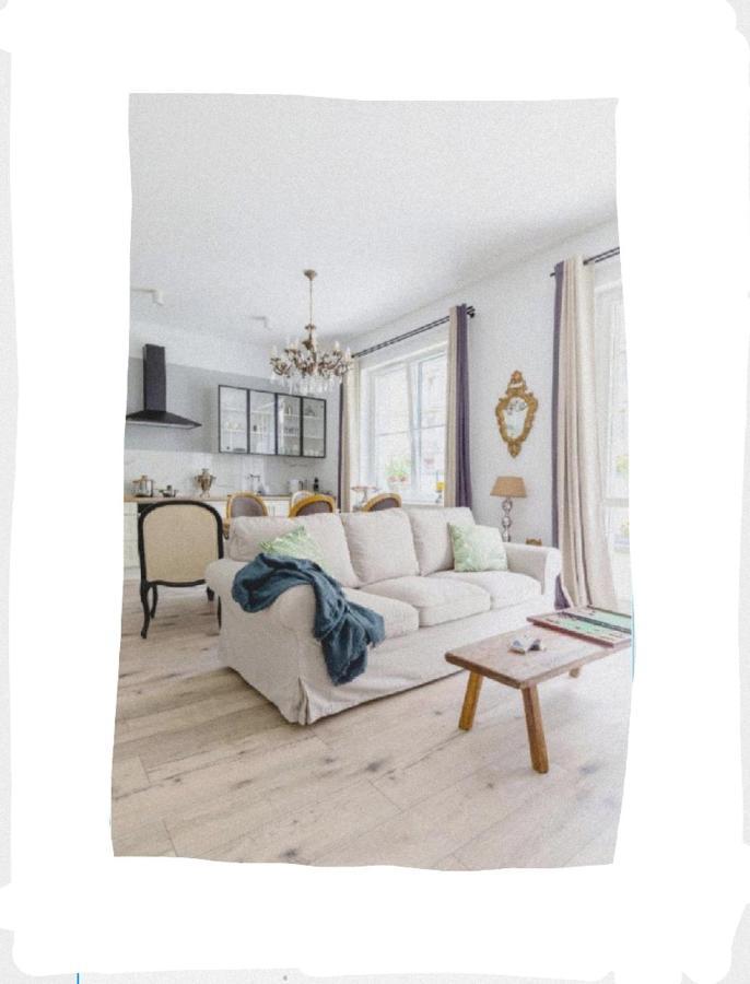 Bea Garden Home - Dwie Sypialnie I Taras Έλμπλαγκ Εξωτερικό φωτογραφία